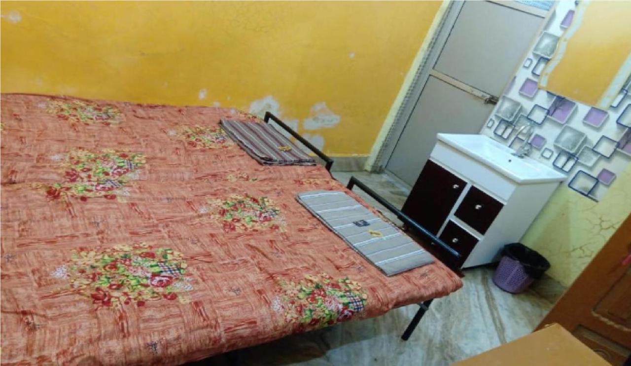 Maheshwari Bhavan By Wb Inn Sitapur Muafi Luaran gambar
